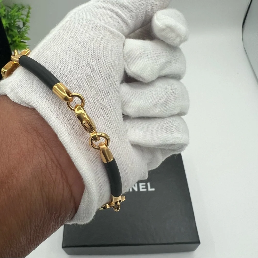 Chanel CC 24k GP bracelet in box - Picture 7 of 9